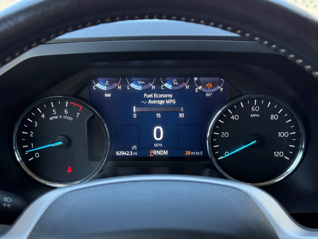 Used 2024 Silver Ford XLT image 32
