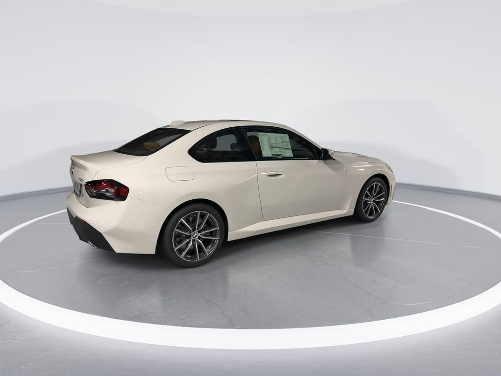2025 BMW 2 Series 230i - Photo 8