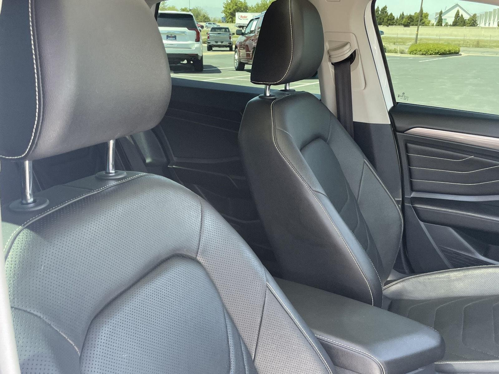 2023 Volkswagen Jetta SEL - Photo 39
