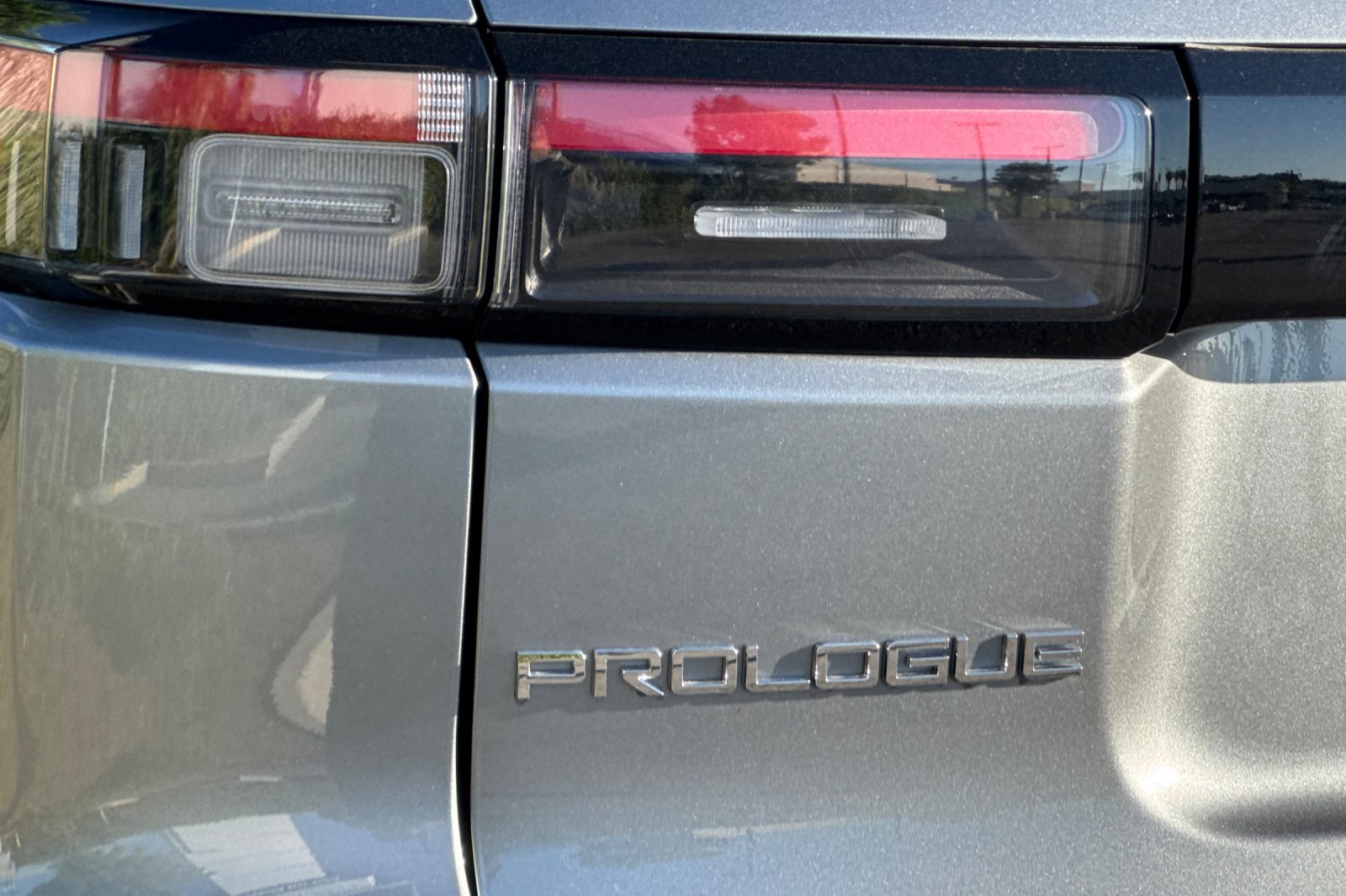 New 2026 Mercury Silver Metallic Honda EX image 32