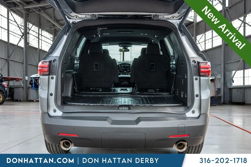 Used 2023 Gray Chevrolet LT image 35