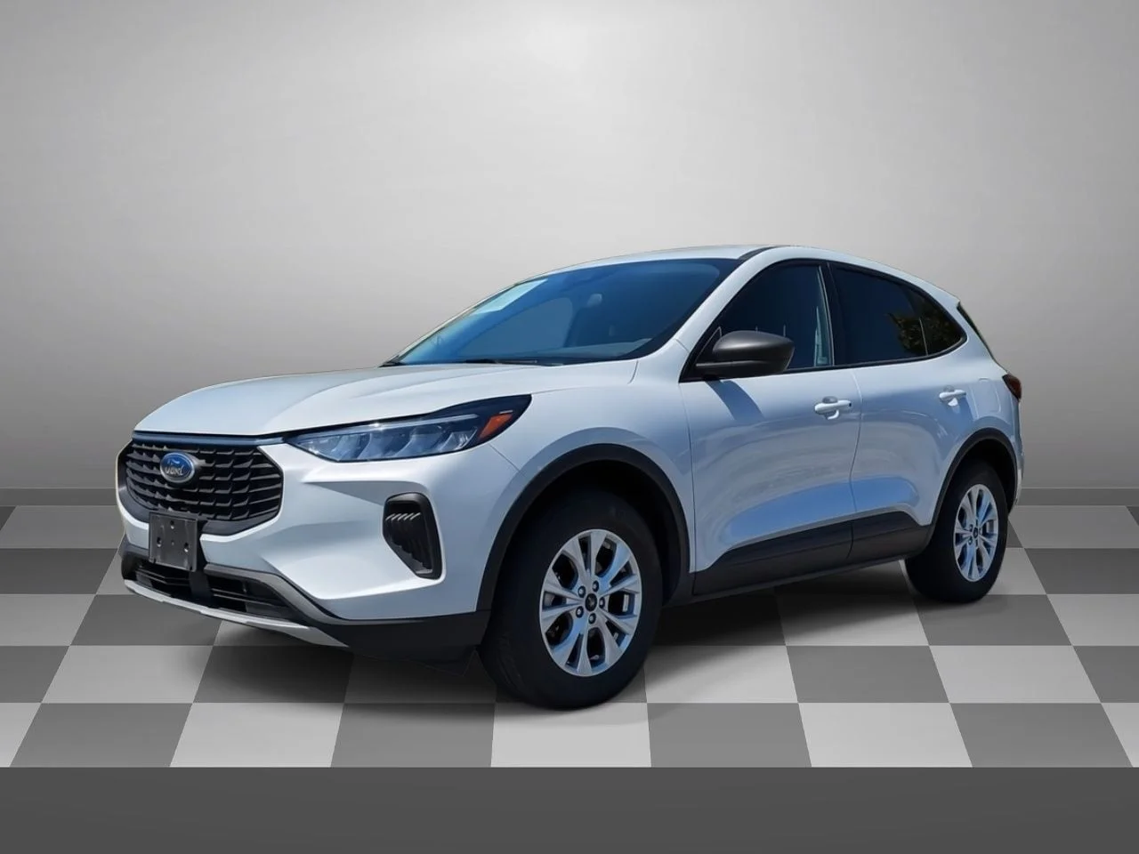 Used 2025 Space Silver Ford Active image 3