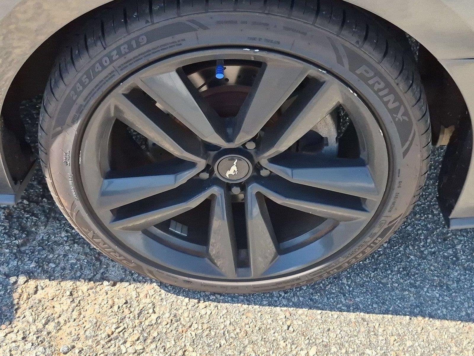 Used 2015 Black Ford EcoBoost Premium image 8