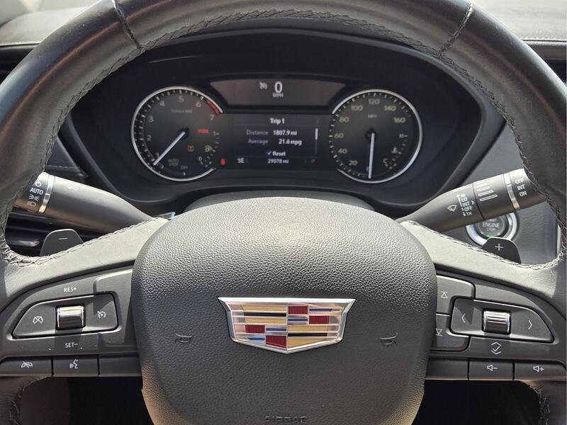 Used 2019 Atlantic Metallic CADILLAC FWD 4DR LUXURY image 31