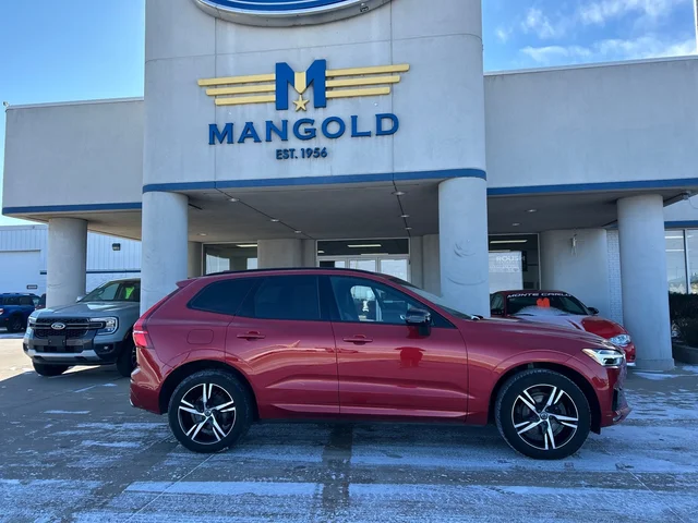 2020 Volvo XC60 R-Design