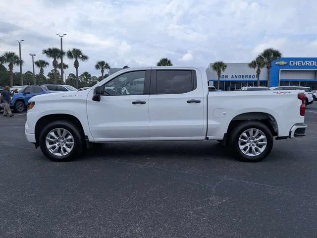Used 2024 Summit White Chevrolet Custom image 6