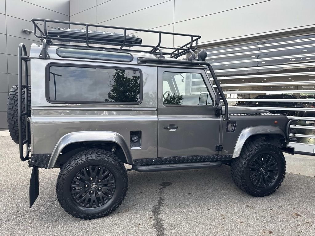 Used 1997 Beluga Black Clearcoat Land Rover COLLECTOR SERIES image 7