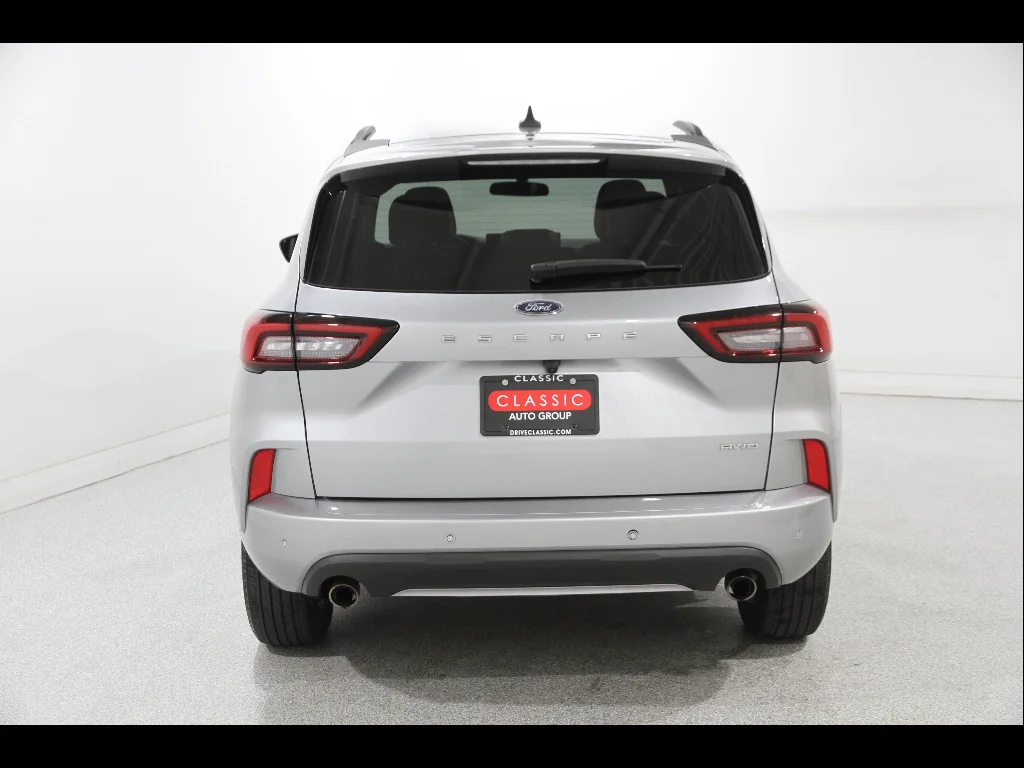 Certified Used 2023 Iconic Silver Ford ST-Line image 20
