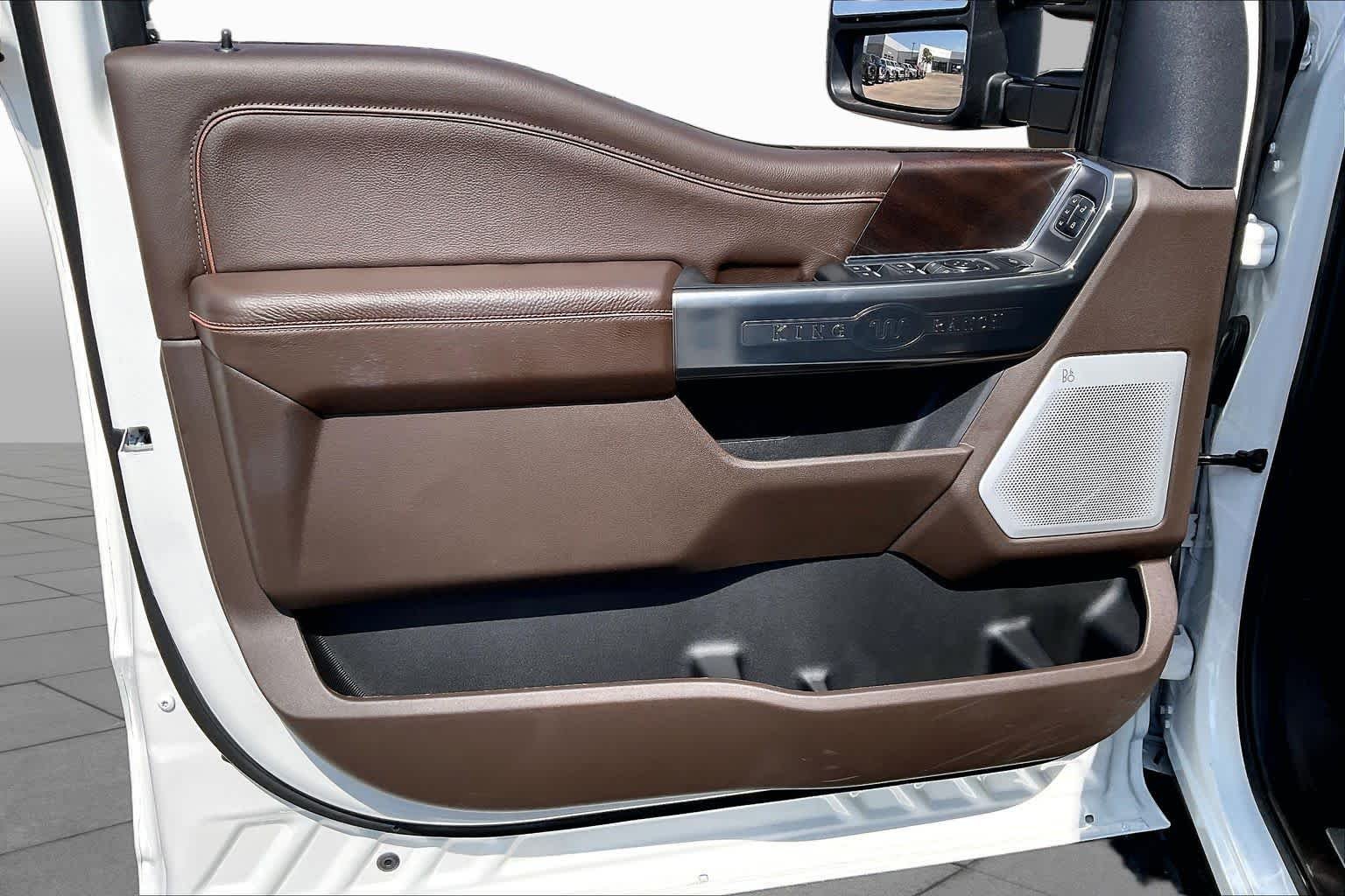 New 2026 Star White Metallic Tri-Coat Ford F-250® King Ranch® image 10