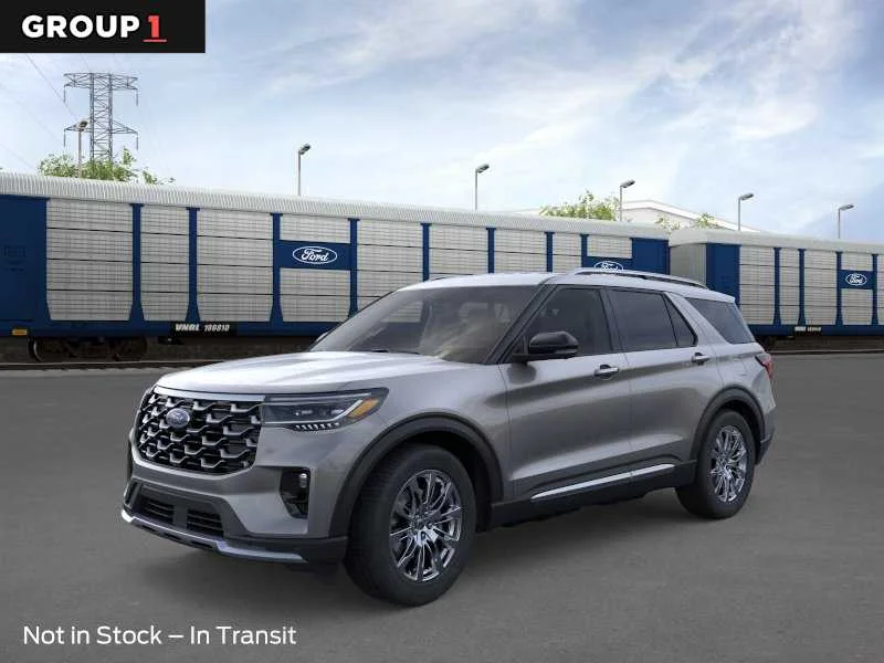 2026 Ford Explorer Platinum's photo
