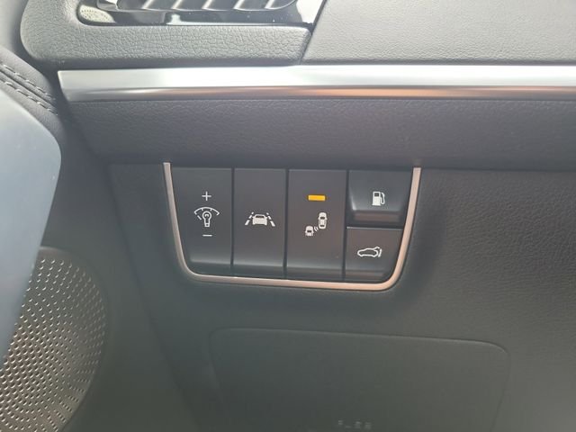 Used 2019 Blue Kia GT2 image 30
