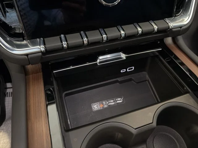 2026 GMC Yukon XL Denali - Photo 34