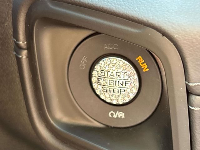 Certified Used 2024  Jeep Rubicon X image 31