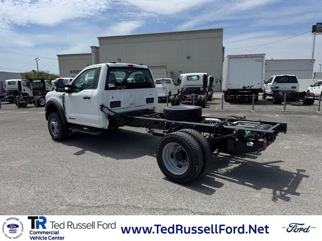 2025 Ford F-550 Super Duty Chassis Cab XL - Photo 23