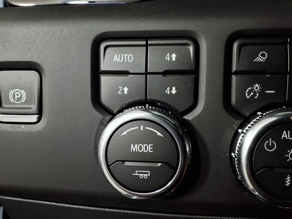 New 2026 Glacier White Tricoat GMC Denali Ultimate image 16