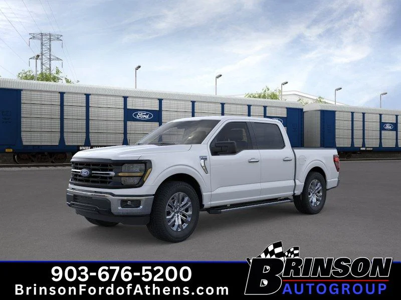 New 2026 Oxford White Ford XLT image 1