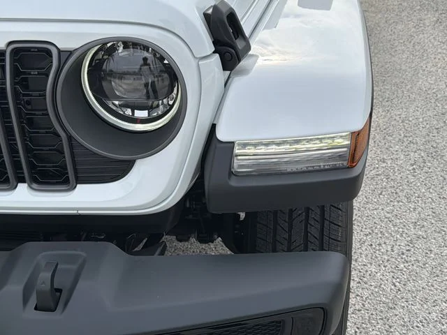 New 2026 Bright White Clear-Coat Exterior Paint Jeep Sport S image 9