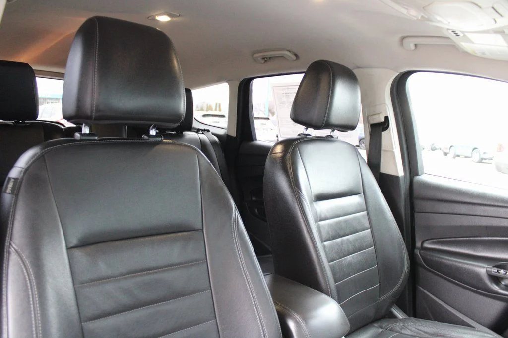 Used 2013 Tuxedo Black Ford SEL image 19