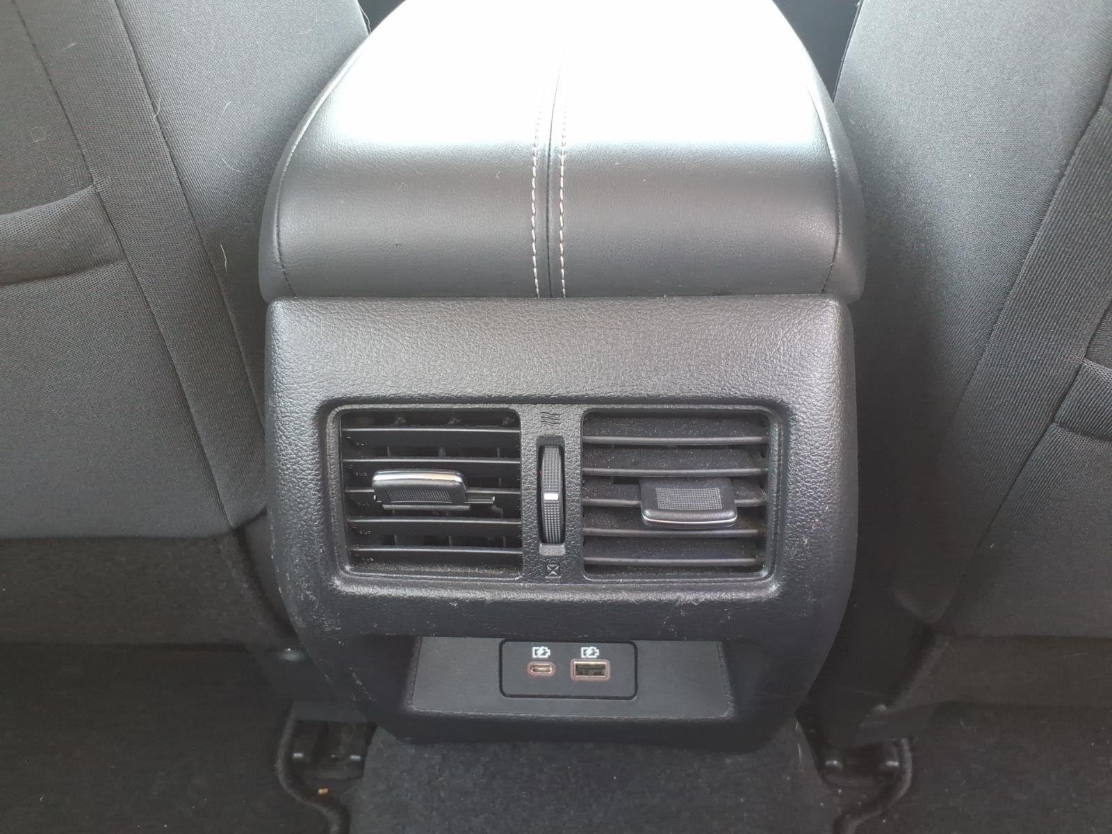 Used 2019 Super Black Nissan 2.5 SV image 22