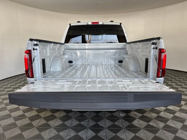 New 2026 White Ford Lariat image 21