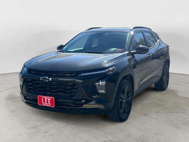 Used 2024 Black Metallic Chevrolet Activ image 1