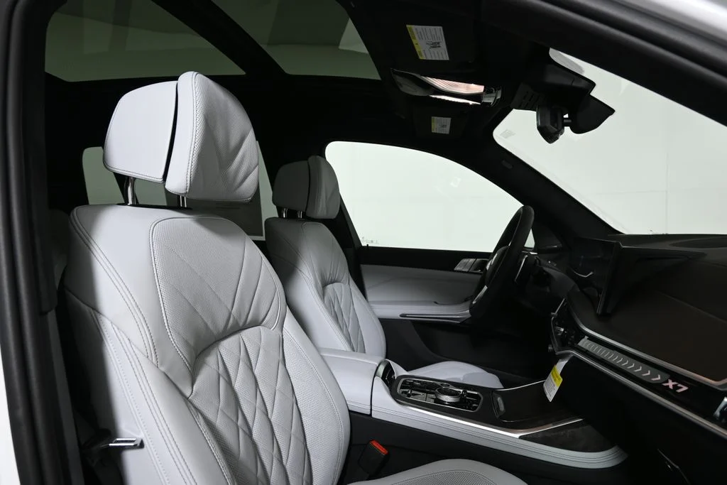 New 2027 White BMW xDrive40i image 34