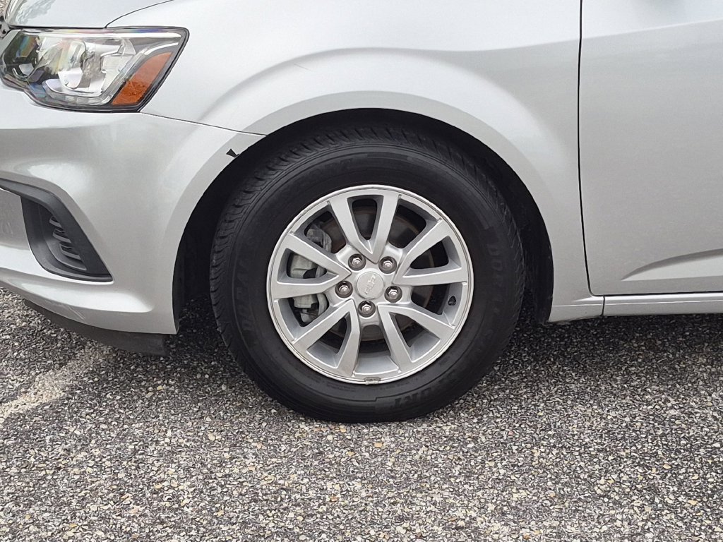 Used 2017 Silver Chevrolet LT image 38