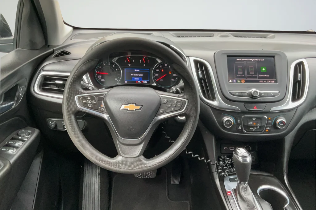 Used 2020 Gray Chevrolet LT image 13