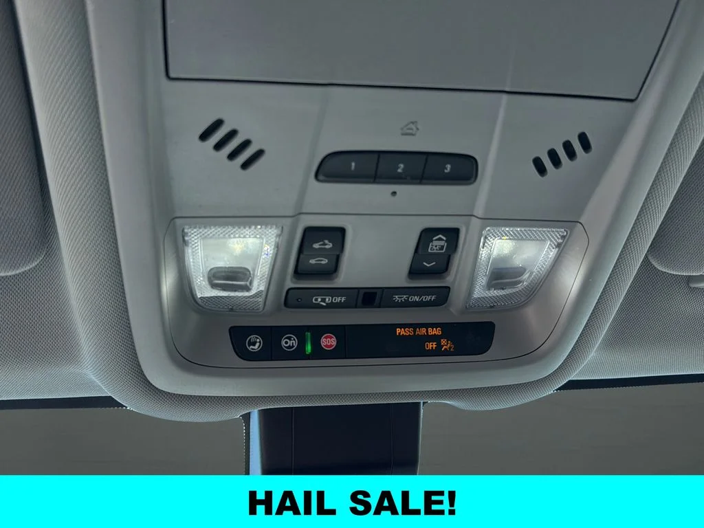 Used 2022 Blue GMC SLT image 24