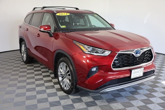 2024 Toyota Highlander