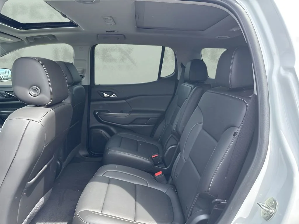 Used 2023 Summit White GMC SLT image 13