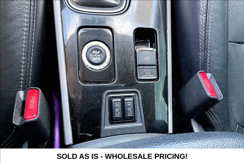 Used 2017  Mitsubishi  image 15