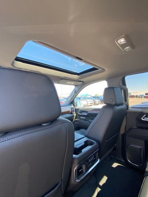 Used 2026 Onyx Black GMC Denali image 7