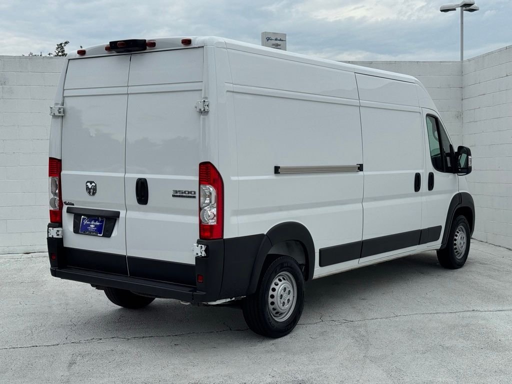 Used 2025 White Ram High Roof image 8