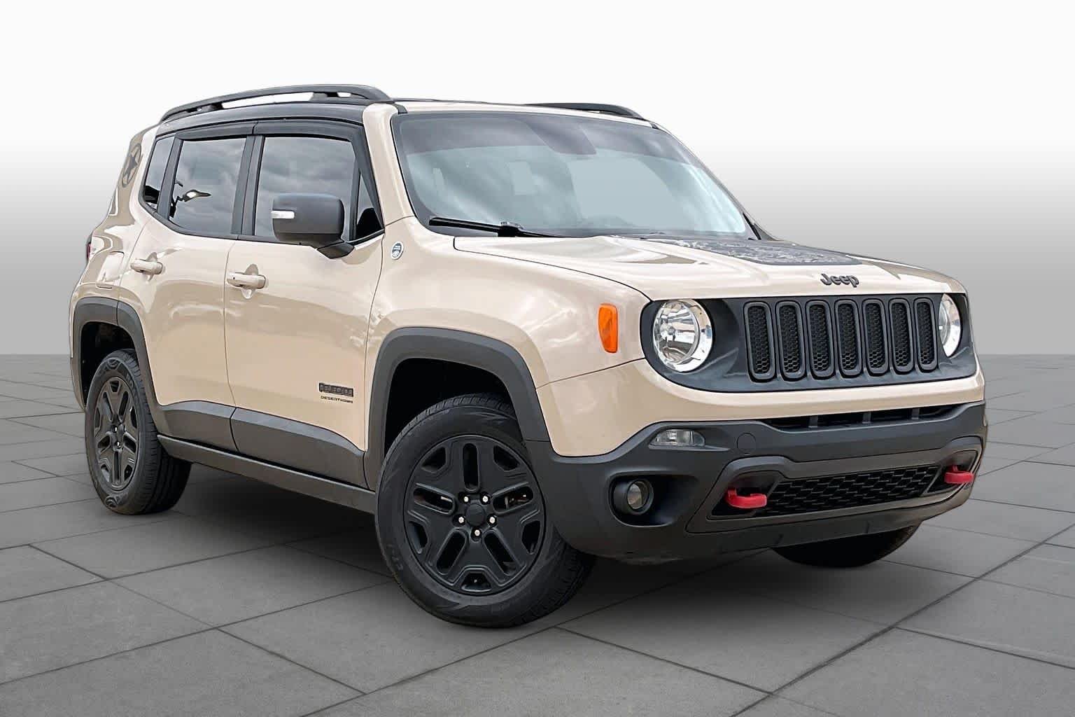 Used 2017 Mojave Sand Jeep Deserthawk image 3