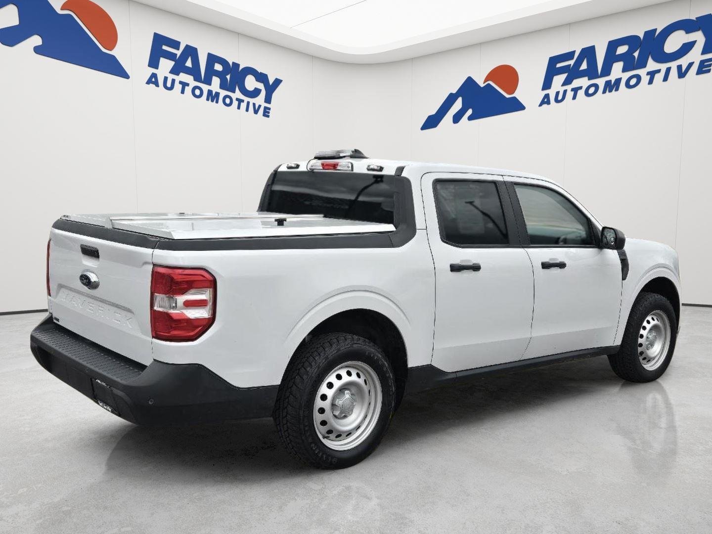 Used 2022 Oxford White Ford XL image 7