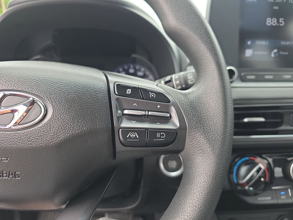 Used 2023 Abyss Black Pearl Hyundai SEL image 21