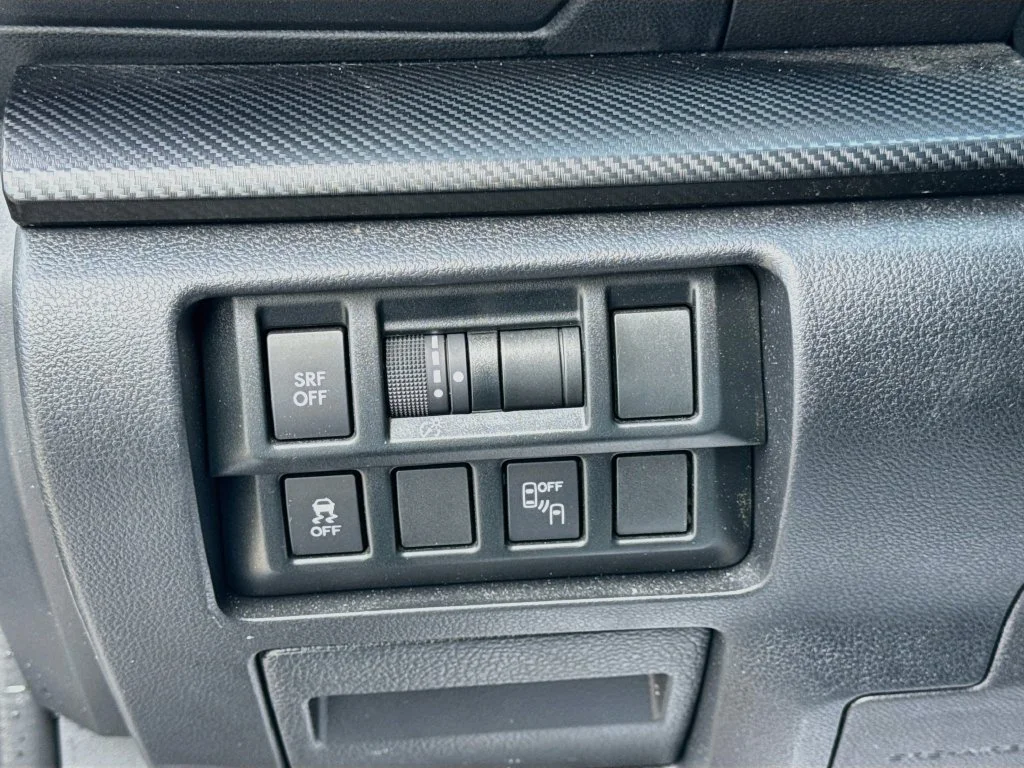 Used 2019 Silver Subaru 2.0i Premium image 10