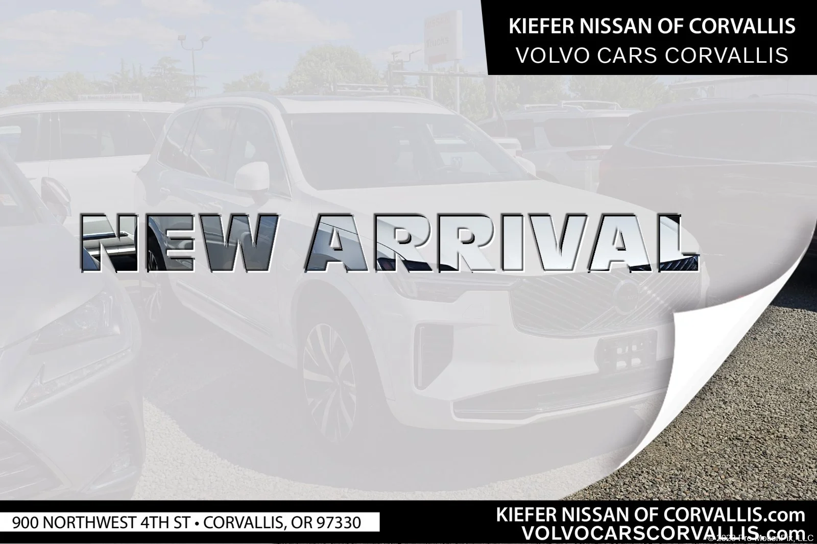 2025 Volvo XC90 B5 Core Bright 4WD's photo