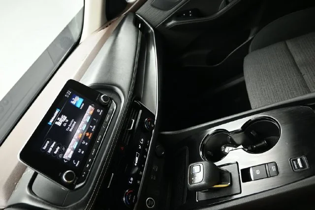 Used 2022 Black Nissan SV image 20
