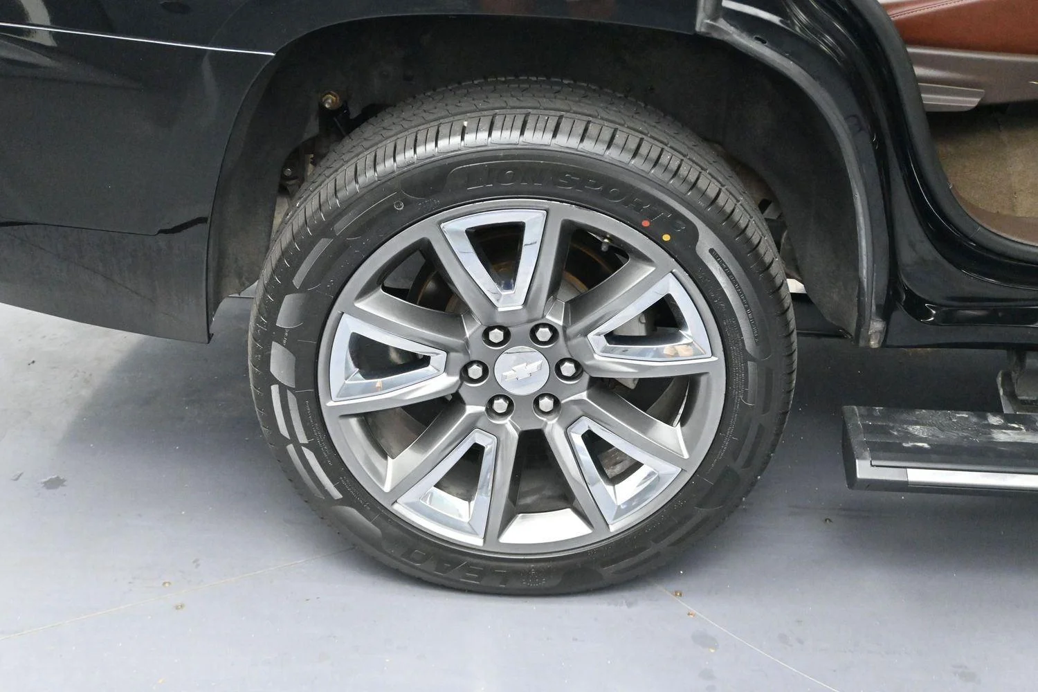 Used 2018 Black Chevrolet Premier image 39