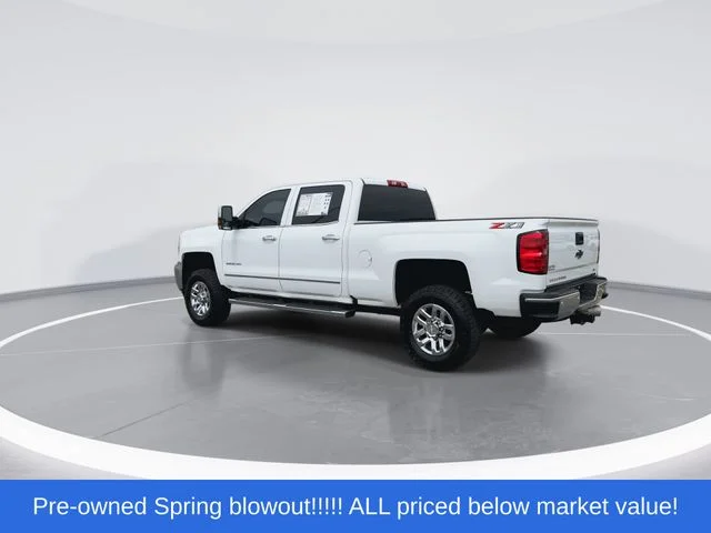 Used 2019 White Chevrolet LTZ image 6