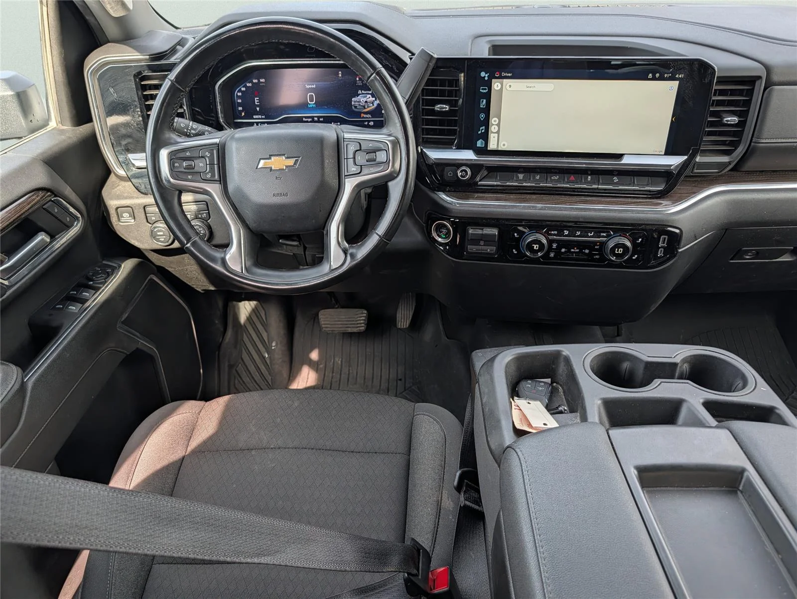 Used 2024 Summit White Chevrolet LT image 27