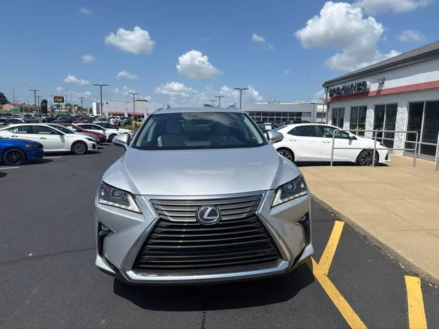 Used 2016 Silver Lining Metallic Lexus 350 image 10