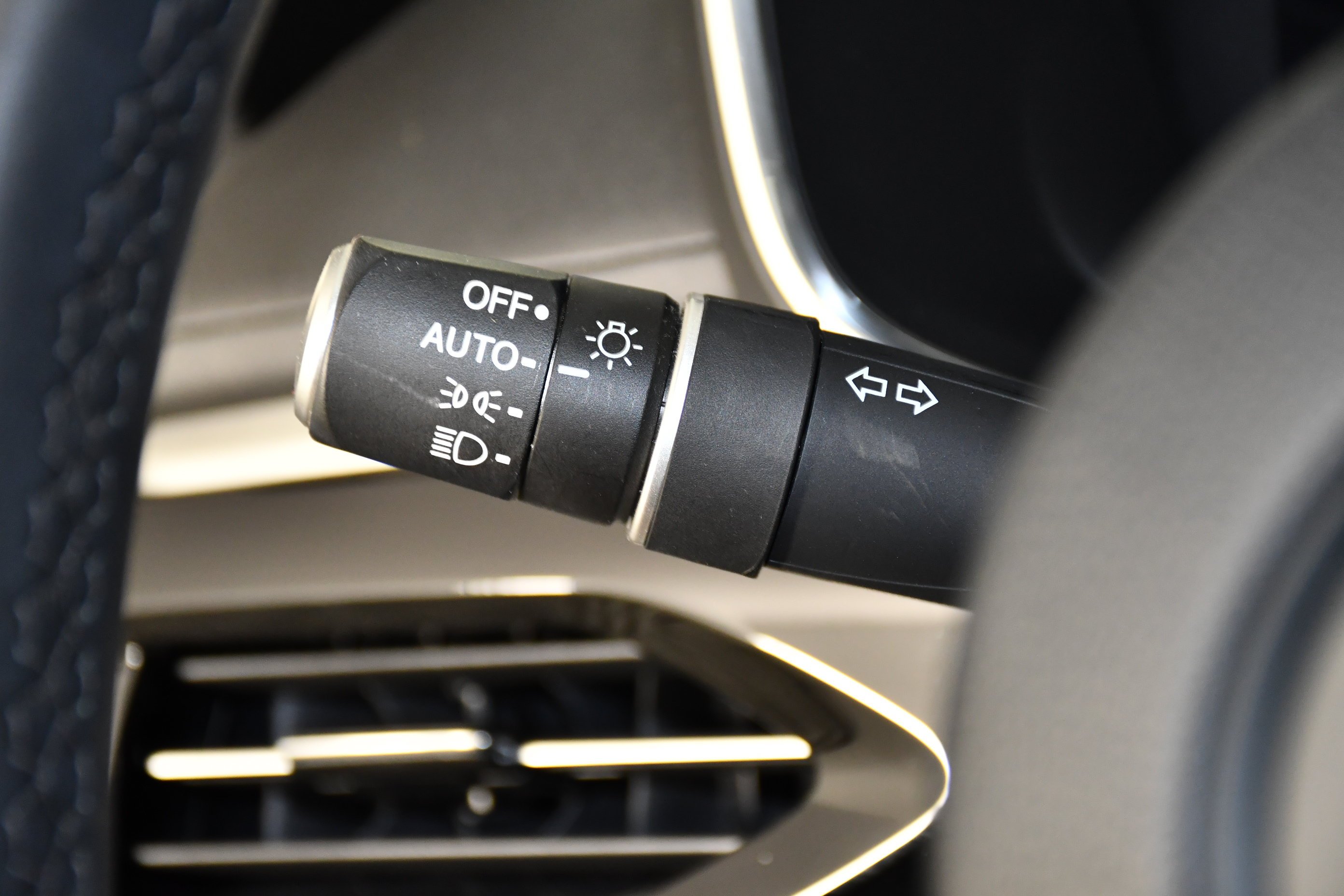 2025 Acura MDX Technology Package - Photo 75