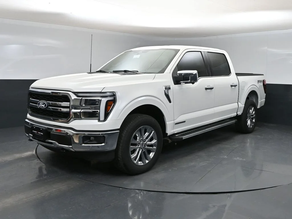 New 2025 White Ford Lariat image 5