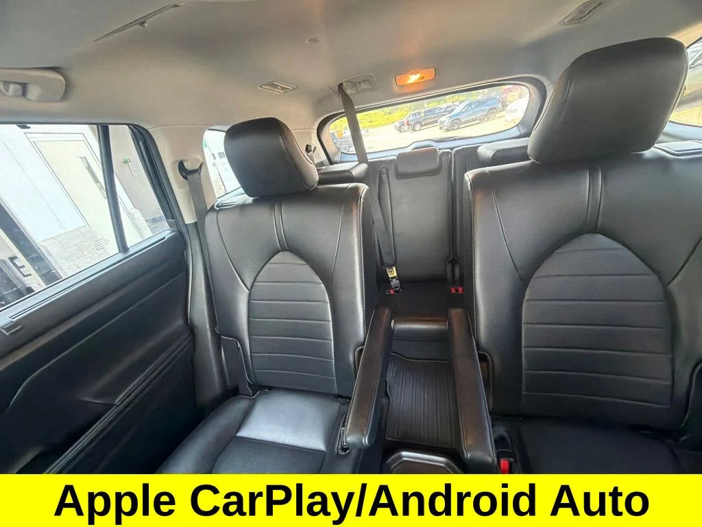 Used 2022 Black Toyota XLE image 14