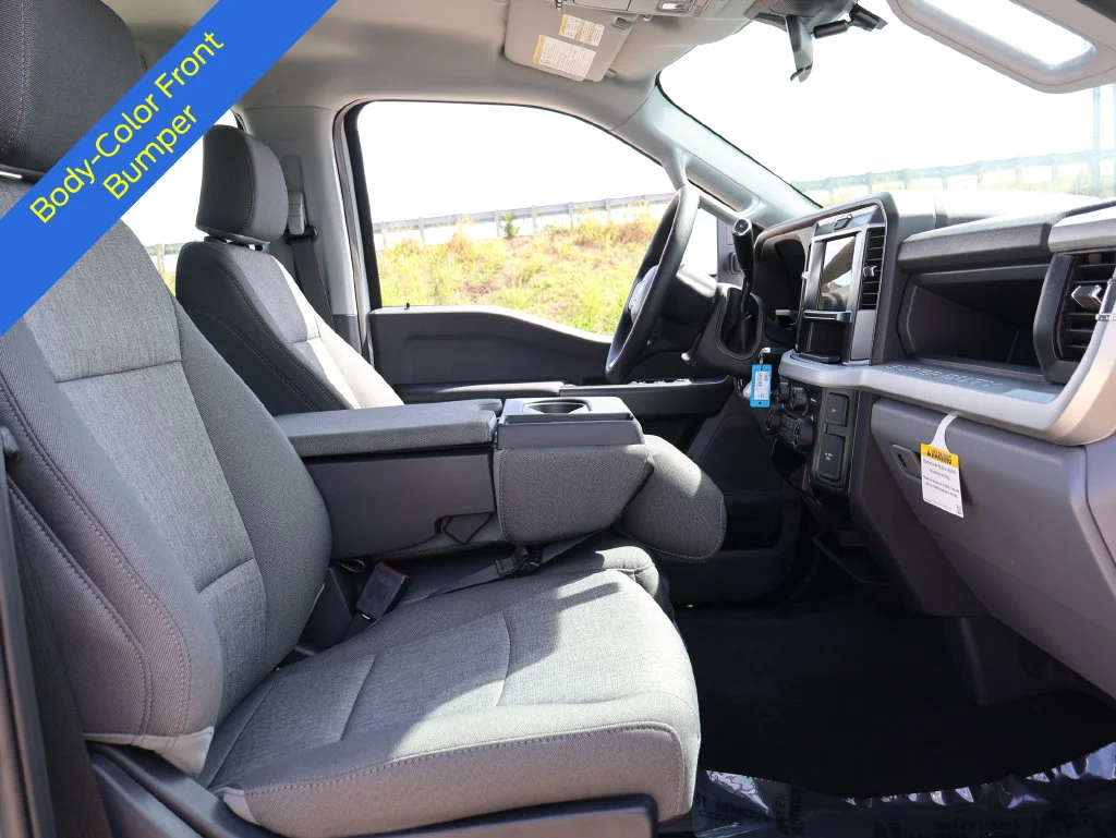 New 2026 Oxford White Ford F-250® XL image 9
