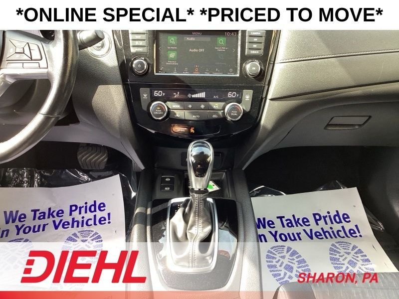 Used 2019 White Nissan SV image 30