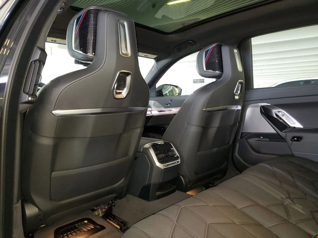 New 2026 Black Sapphire Metallic BMW eDrive50 image 10